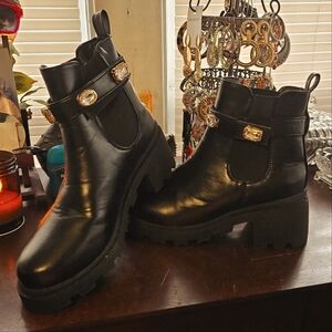 Black Jewelstrap Boots